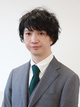 西田 亮介