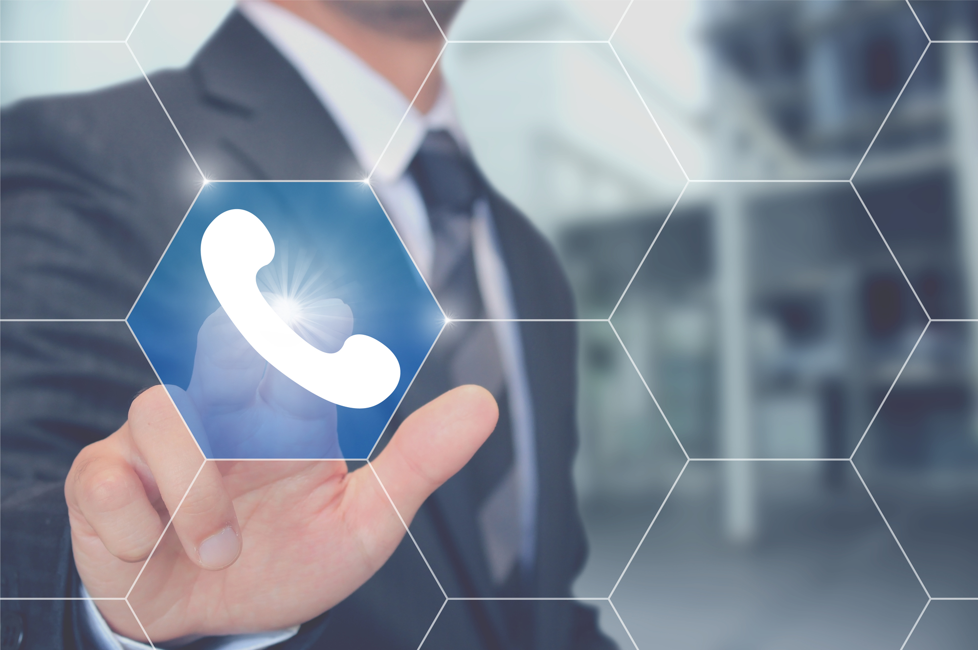 コールセンターの IVR（自動音声応答）とは？