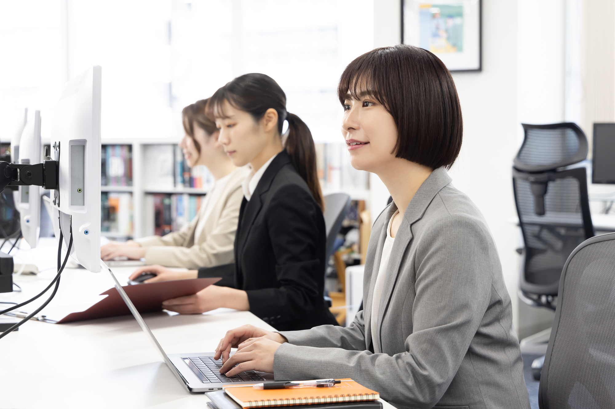 コールセンターのPBXとは?主な機能と選び方のポイントを解説!