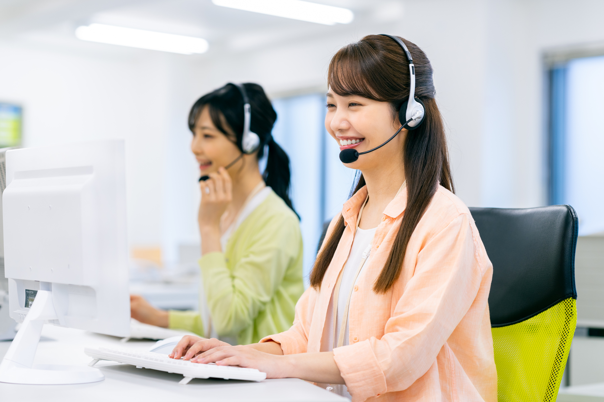 コールセンターの業務フロー・コールフローとは？ポイントを解説