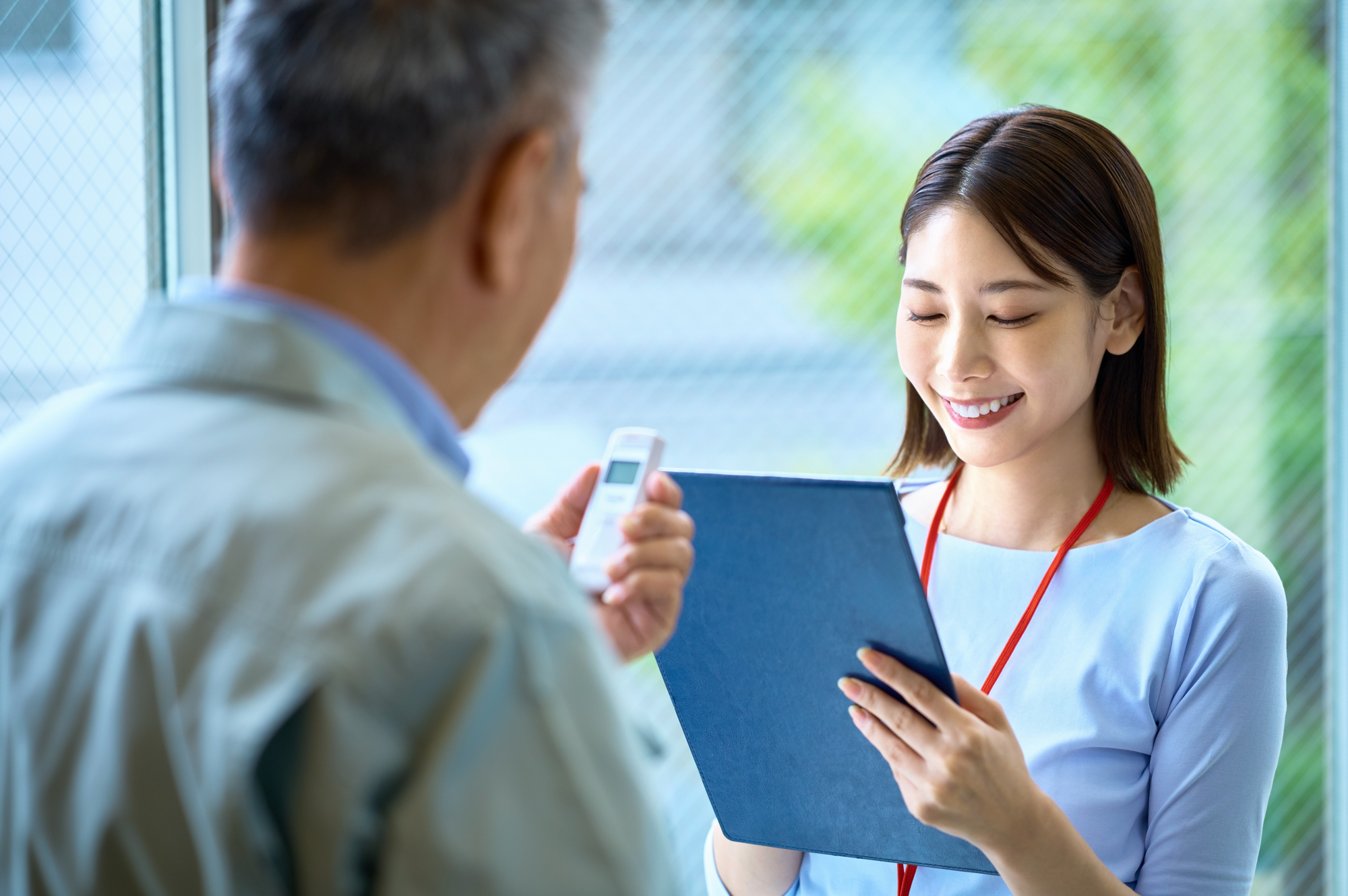 アルコールチェック義務化で企業が行うべき対応のポイント