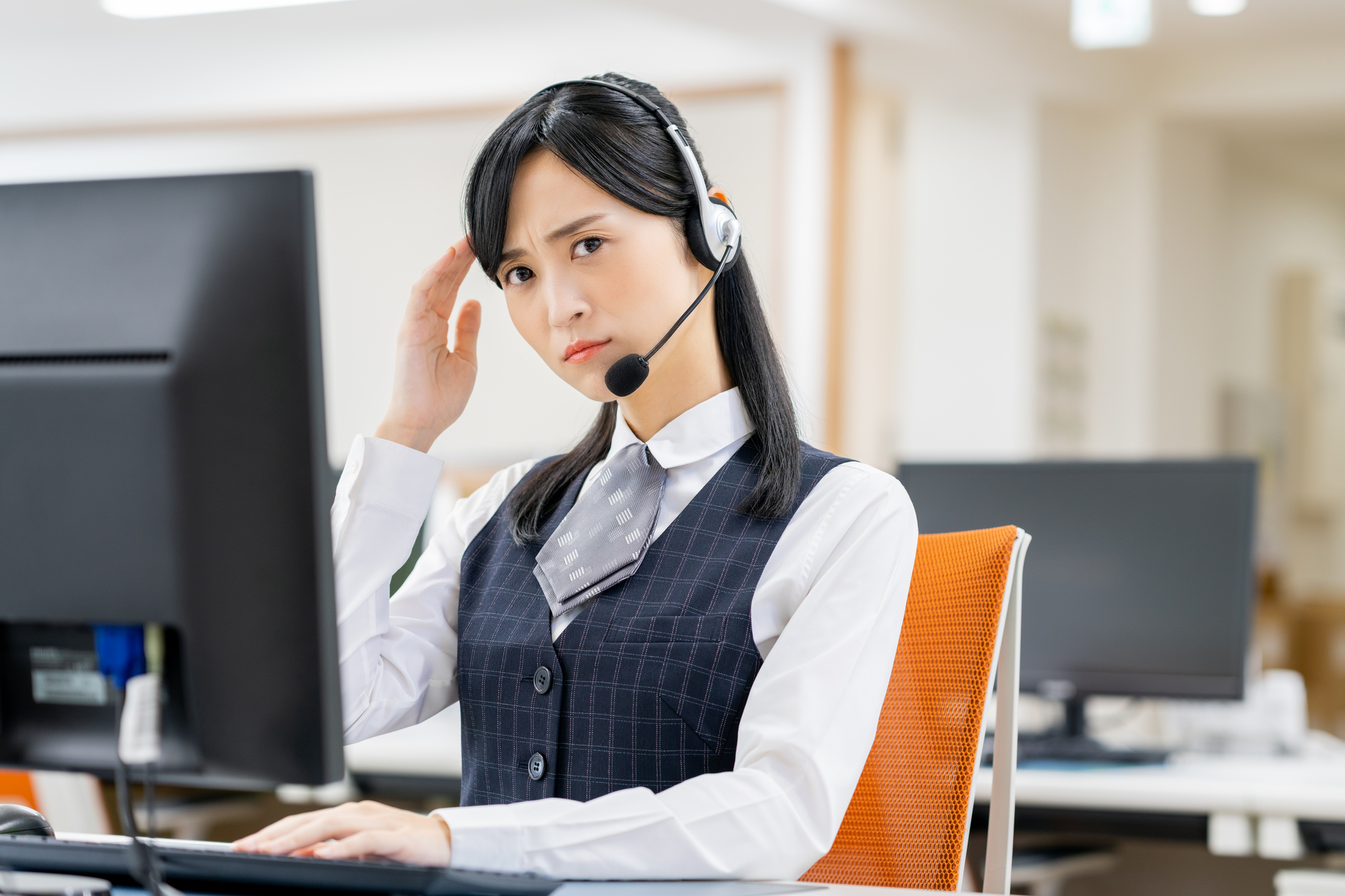 コールセンターがつながらない時にやってはいけない対応は？